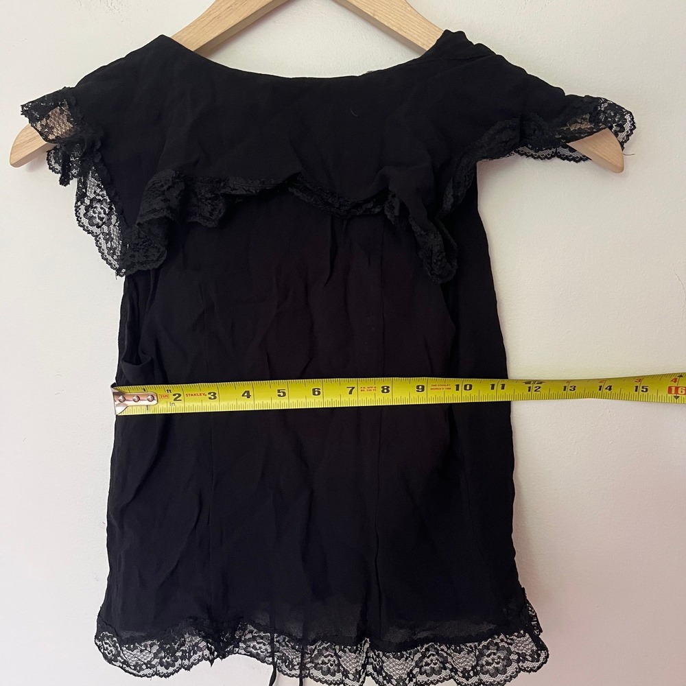 Reformation Black Lace Trim Tie Front Cropped Ruffle Blouse Top Mens Size 2 - Picture 11 of 12